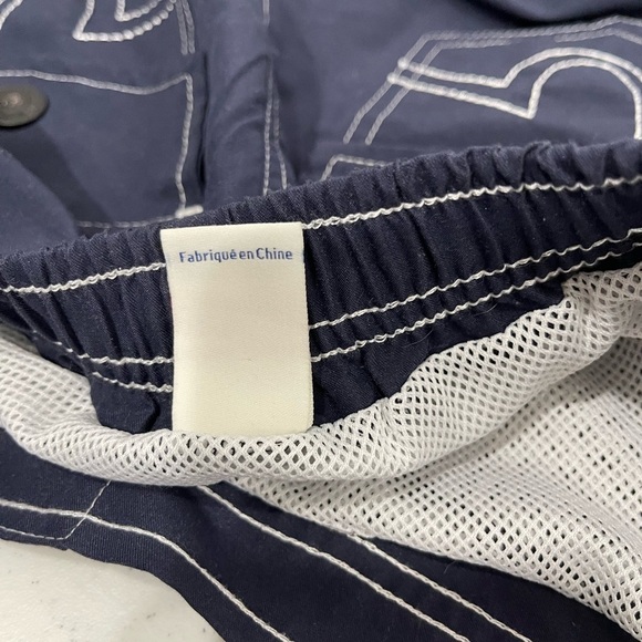 True Religion boys XL swim trunks. In navy blue with attached drawstring. - Picture 5 of 9